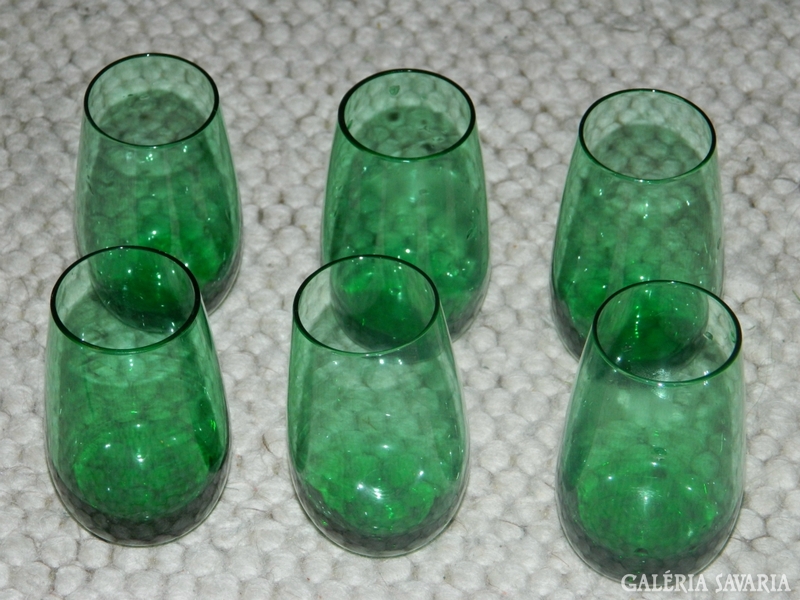 Antik biedermeier nagyobb likőrös zöld üveg pohár kész