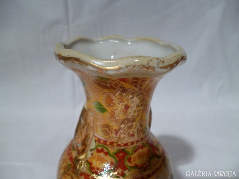 X108 G2 Porcelán kínai mintás váza
