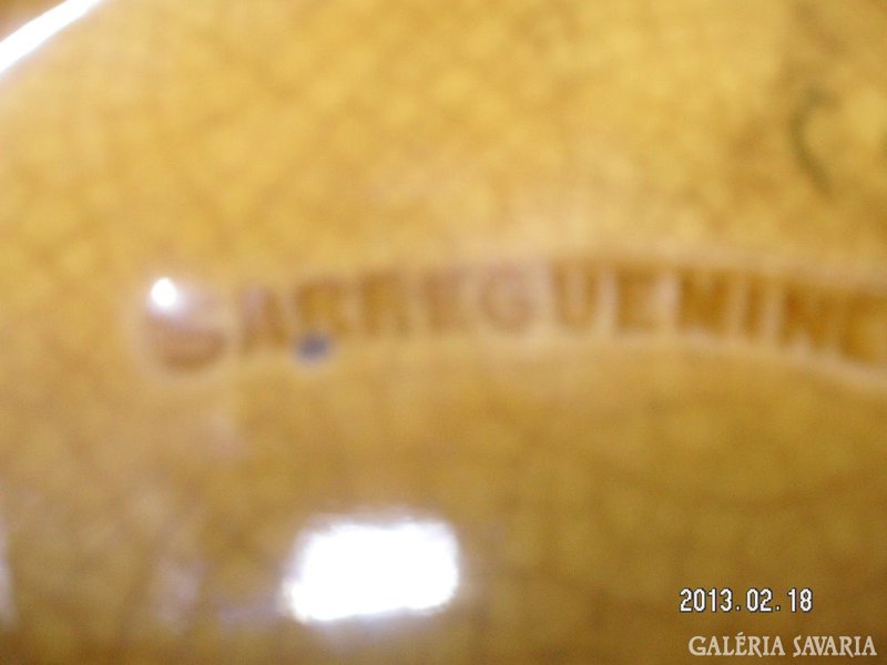 Sarreguemines plum majolica plate 20 cm, new condition