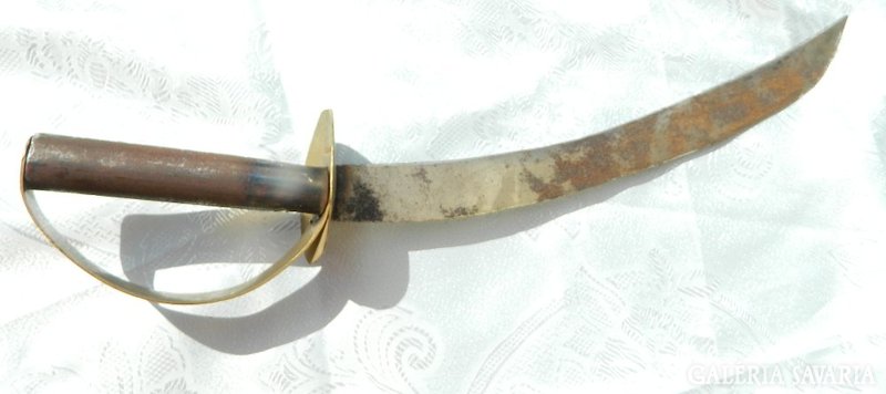 Antik szabja - kard