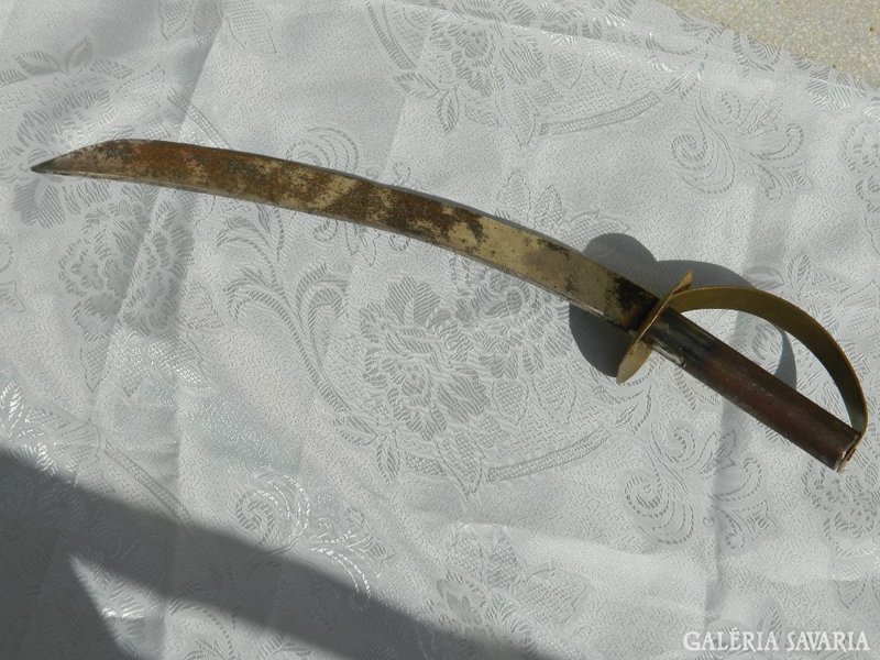 Antik szabja - kard