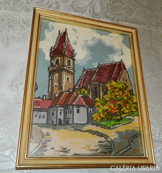 Hand tapestry in wooden frame> city tower
