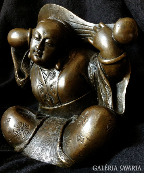 Kínai lantos lány szépség bronz szobor hangszer hölgy pecsét jelzett 