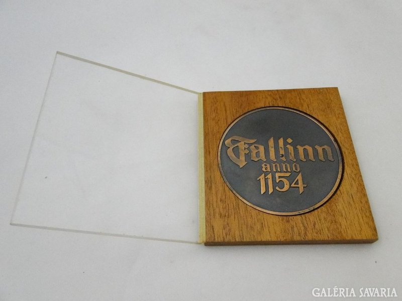 5925 Régi Észt kétoldalas díszplakett Tallin 1970