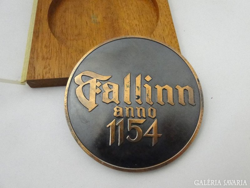 5925 Régi Észt kétoldalas díszplakett Tallin 1970
