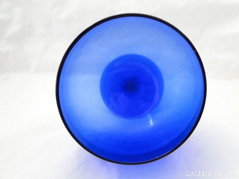 7693 Kobaltkék színű üveg pohár kehely 13 cm