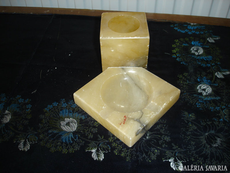 Free mail! Antique marble table decoration (cigarette holder + ashtray)
