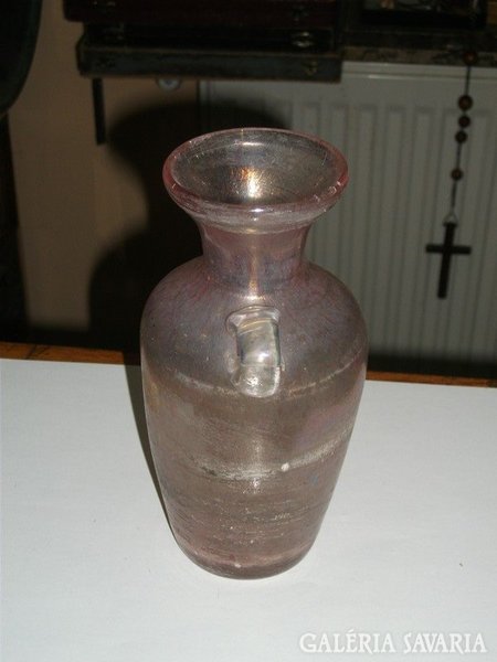 Irizált fúvott üveg váza