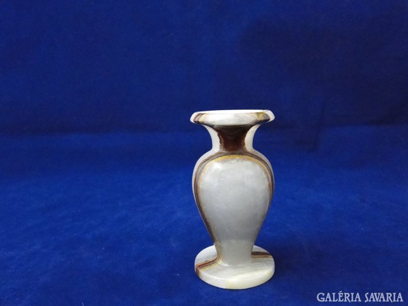 8171 Régi kisméretű márvány váza ibolyaváza 10 cm