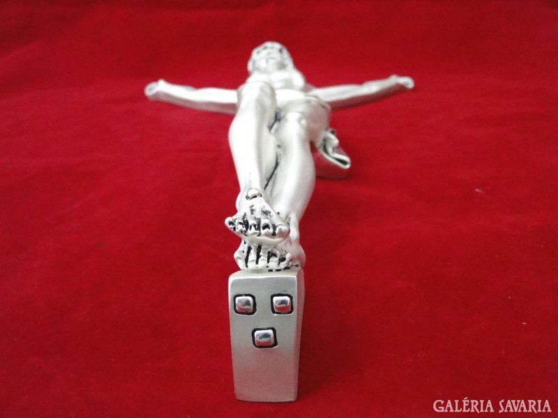 8570 Modern ezüstözött Jézus szobor