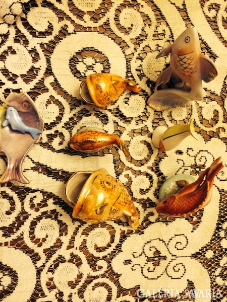 Porcelain fish collection