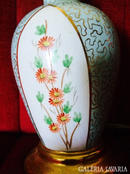 Very beautiful gilded ceramic craftsman. Lamp