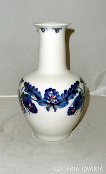 Festett porcelán váza