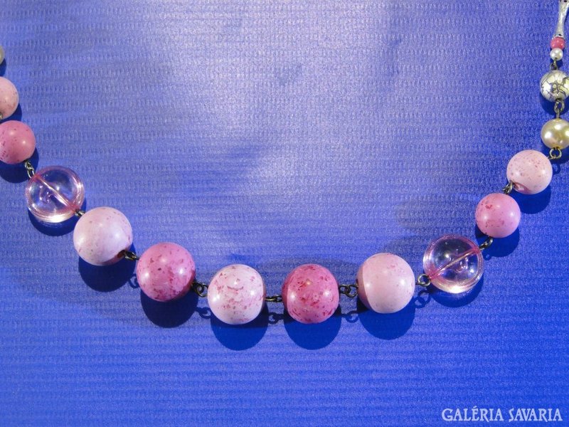 0A439 Divatos rózsaszín bizsu női nyaklánc nyakék