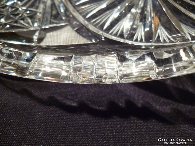Y044 Csiszoltüveg nagy asztalközép kristály tál