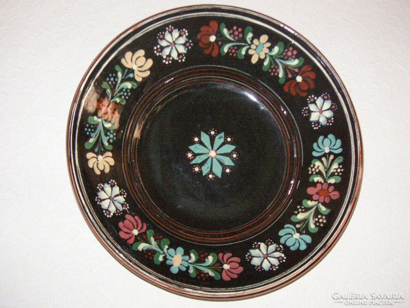 Kishajmás ceramics, really beautiful work, with protruding patterns, extra large size, 40 cm, signed