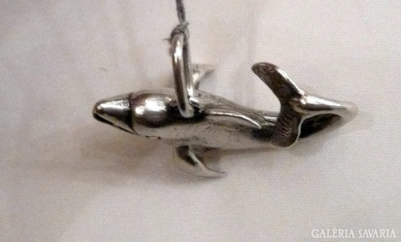 Ezüst delfin medál/nagyméretű 