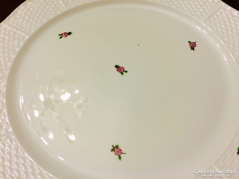 Antique herend cake bowl with a very nice pattern