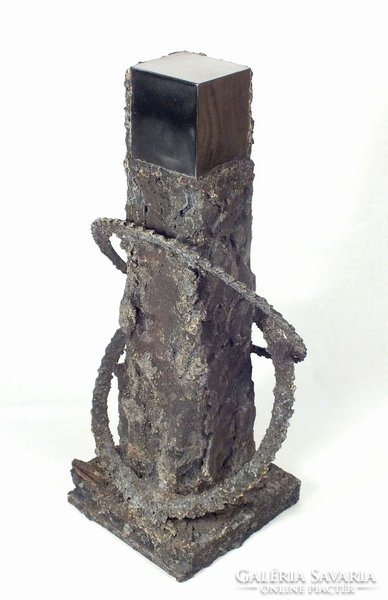 Sculptor László Horváth (1951-): memento 1.