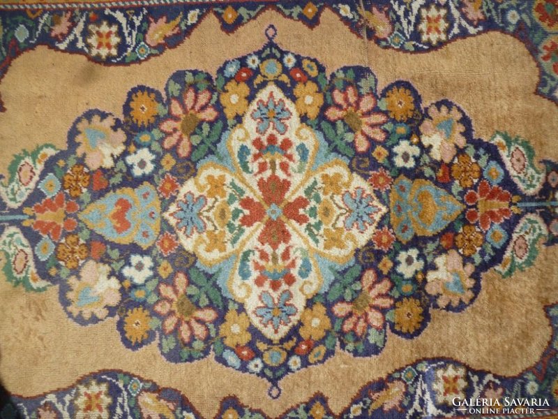 1973 Antik perzsaszőnyeg keleti mintás 220 x 172