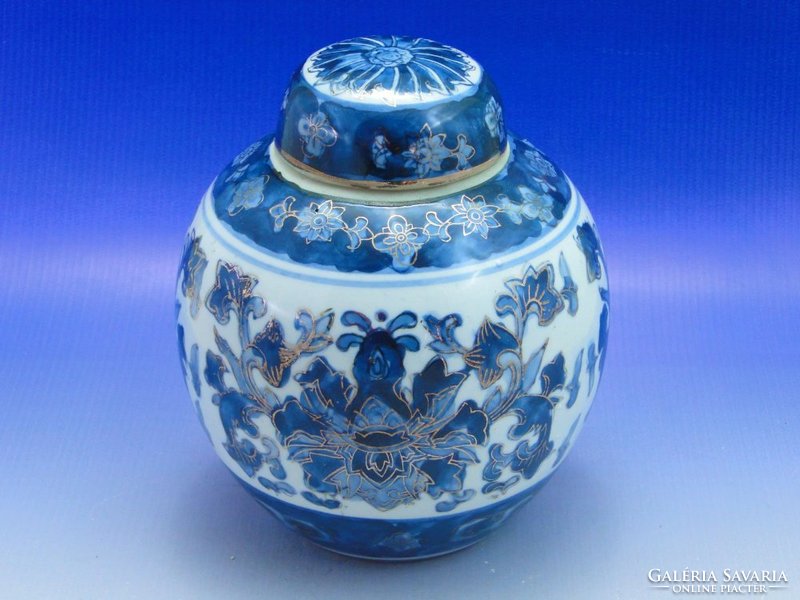 0B047 Régi porcelán keleti teafű tartó