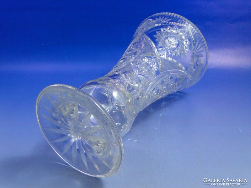 0B063 Nagyméretű csiszolt üveg váza