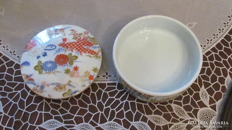 Japán porcelán