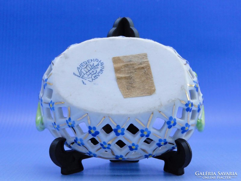 0B508 Antik herendi porcelán áttört kistál