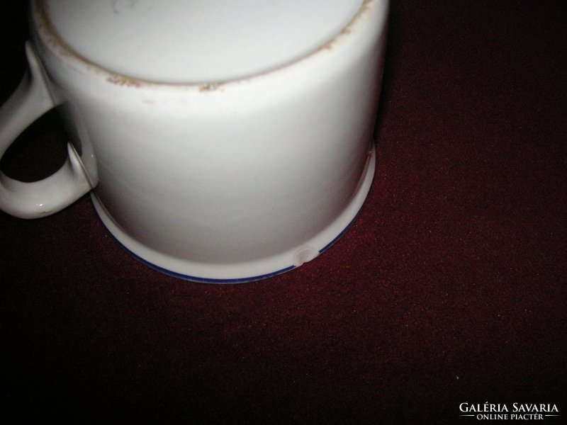 Zsolnay csésze ,  nagyméretű   0,5 l