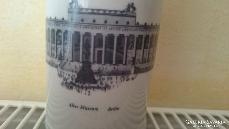 Wallendorf váza.  "Altes musem Berlin"