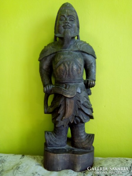 In May - it's worth taking now!!! Big 41 cm at a special price!!! Eastern Chinese warrior robust wooden statue