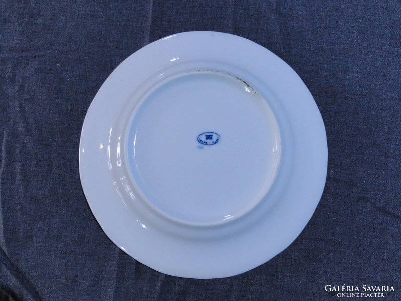 0B829 Hatszemélyes porcelán tányér készlet 18 db