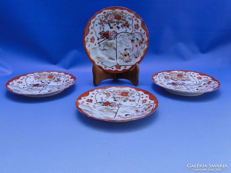 0C344 Régi japán porcelán tányér készlet 4 db