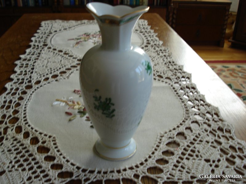 Herendi zöld Apponyi váza
