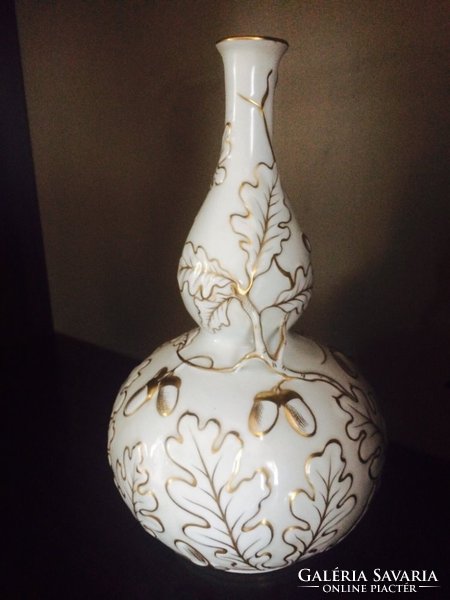 The very beautiful gold-plated Herend vase made for the 1971 hunting exhibition with a wonderful relief