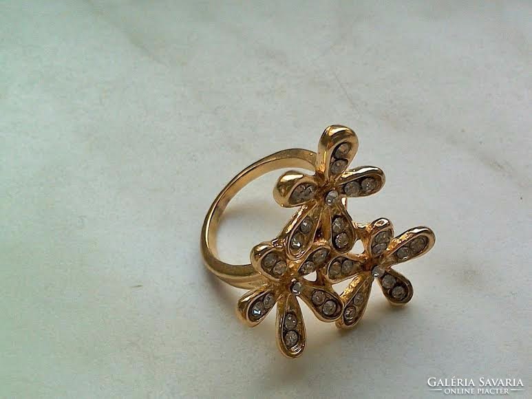 Special flower ring size 8