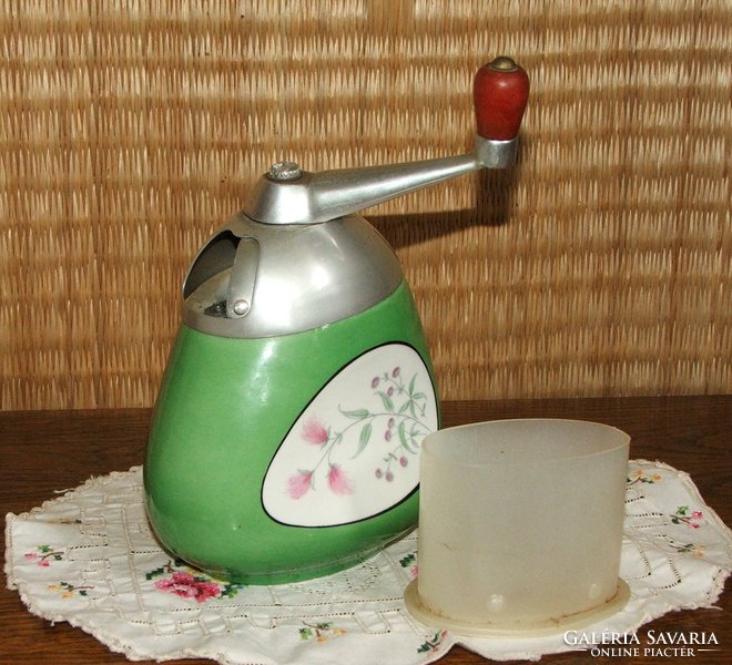 Ceramic married coffee grinder