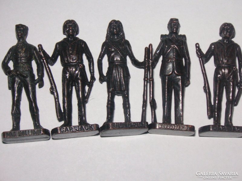 Lead soldiers, very precisely cast, their name on the base, 40 mm, made in England
