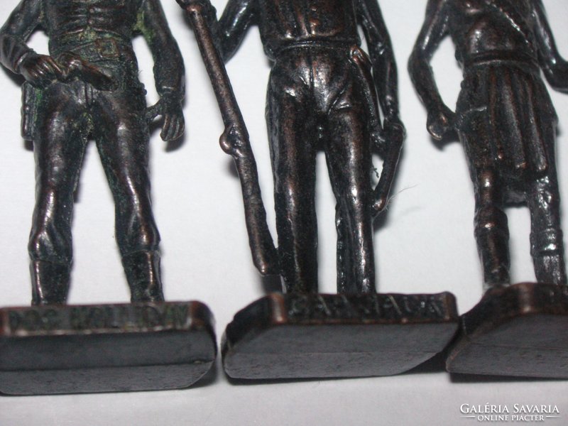 Lead soldiers, very precisely cast, their name on the base, 40 mm, made in England