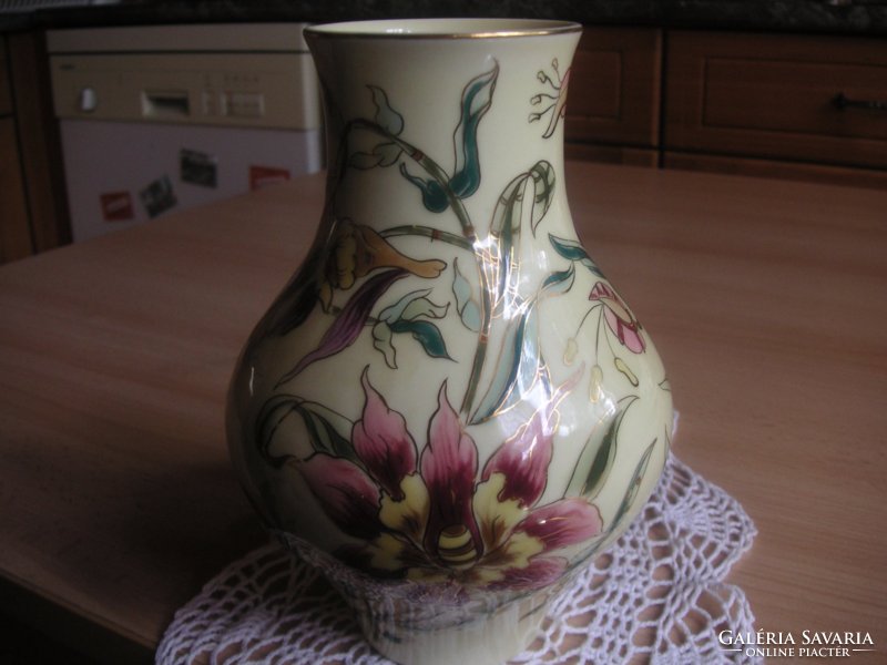 Zsolnay orchid, hand-painted, exclusive vase
