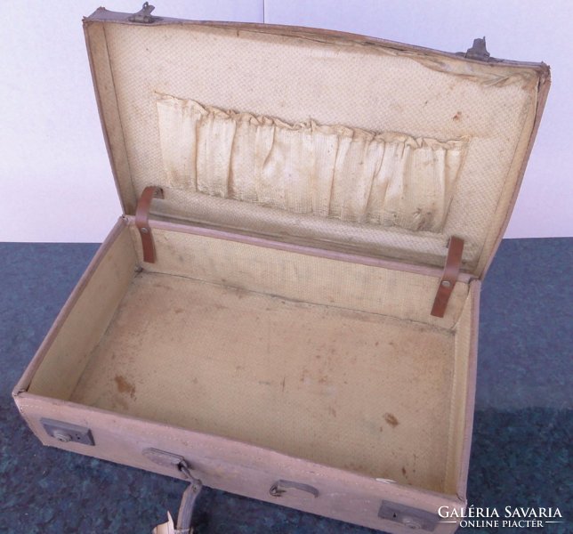 0C890 Antik bőr koffer utazó táska