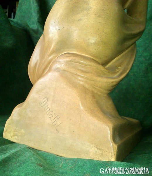 Old art deco ceramics, mark on the back of the pedestal: donáth l.