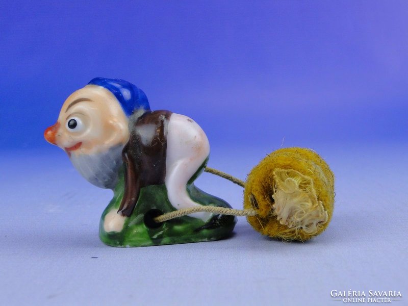 0D709 Antik miniatűr vicces porcelán törpe figura