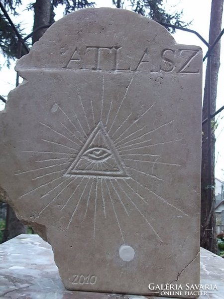 Freemason's mark - satin - carved stone sculpture - unique creation