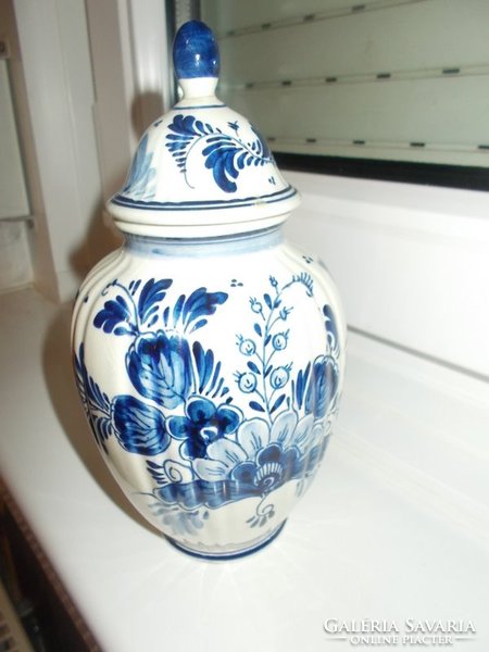 Holland,-Delfti kézzel festett porcelán fedeles váza