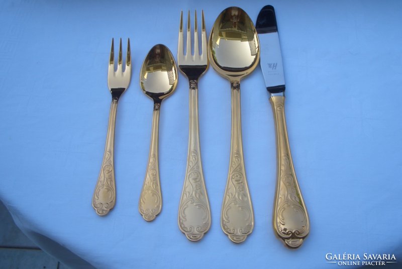 Rare! A demanding goldsmith's work with a dreamlike pattern! Luxury rose gold cutlery 24 arms.Gold 800s silver