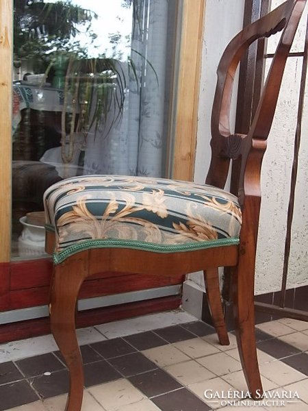 Bieder szék korabeli, restaurált igényes szép db.