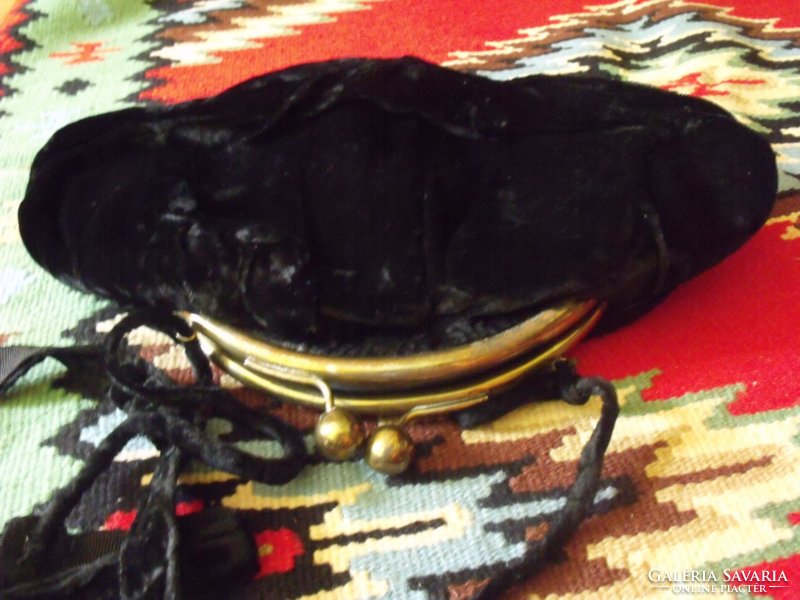 Antique women's bag, reticule