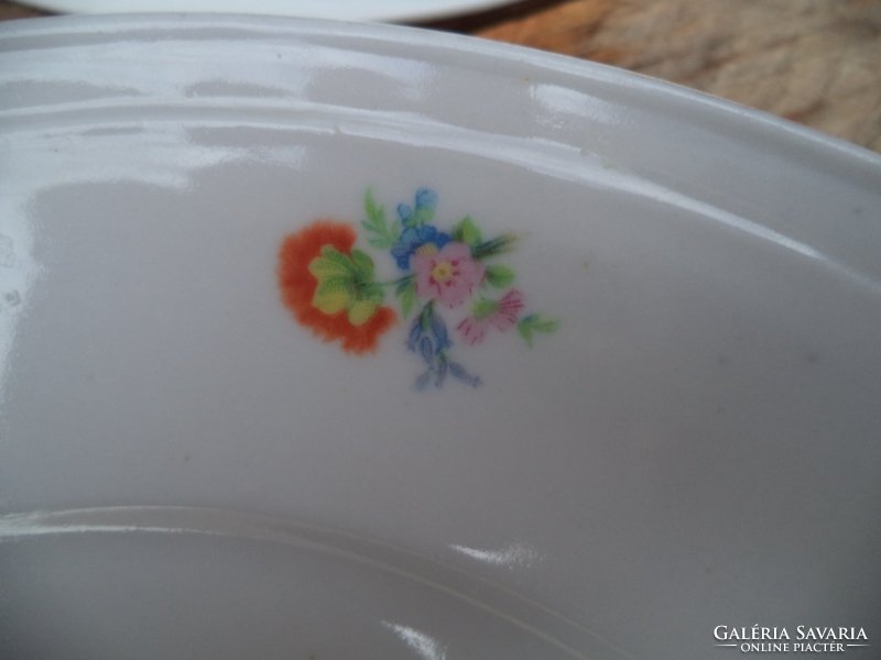 Virágmintás Drasche tányérok