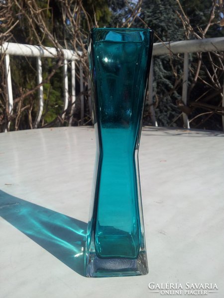 Japanese sanyu glass vase